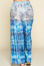 Load image into Gallery viewer, Snake Print Palazzo Pants
