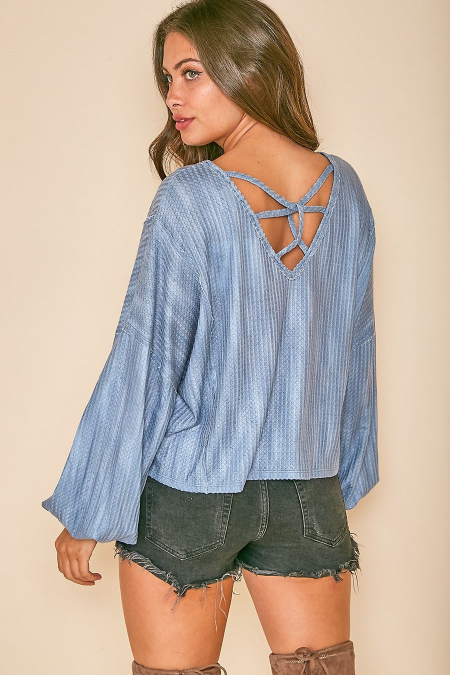 Criss-Cross Back Long Sleeve Printed Knit Top