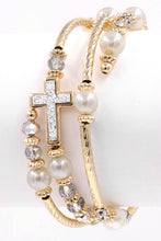 Load image into Gallery viewer, Pearl and Cross Metal Coiled Bracelet
